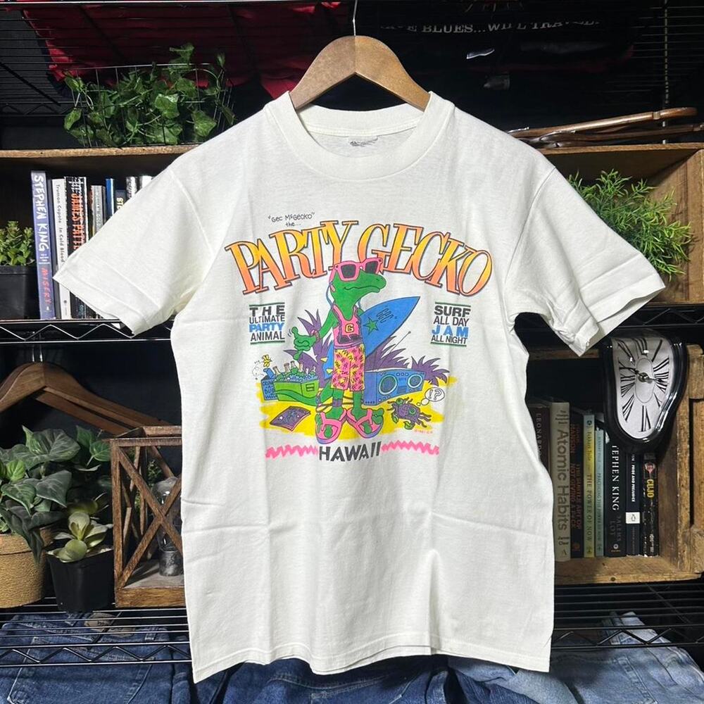 Vintage 90s Single Stitch “Party Gecko” Tee White Graphic Comedy Animal Shirt